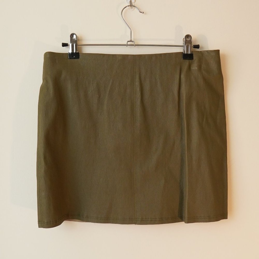 Alice + Olivia Olive Green Leather Skirt - Picture 4 of 7